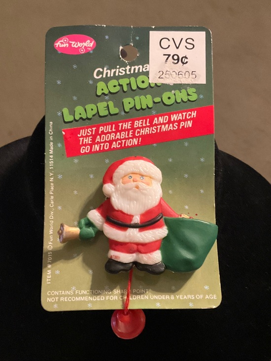 Fun World Jewelry - Fun World Christmas Santa Claus Pull-String Action Lapel Pin - Red, White, Green